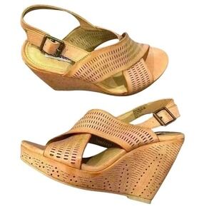 Not rated buckle wedge